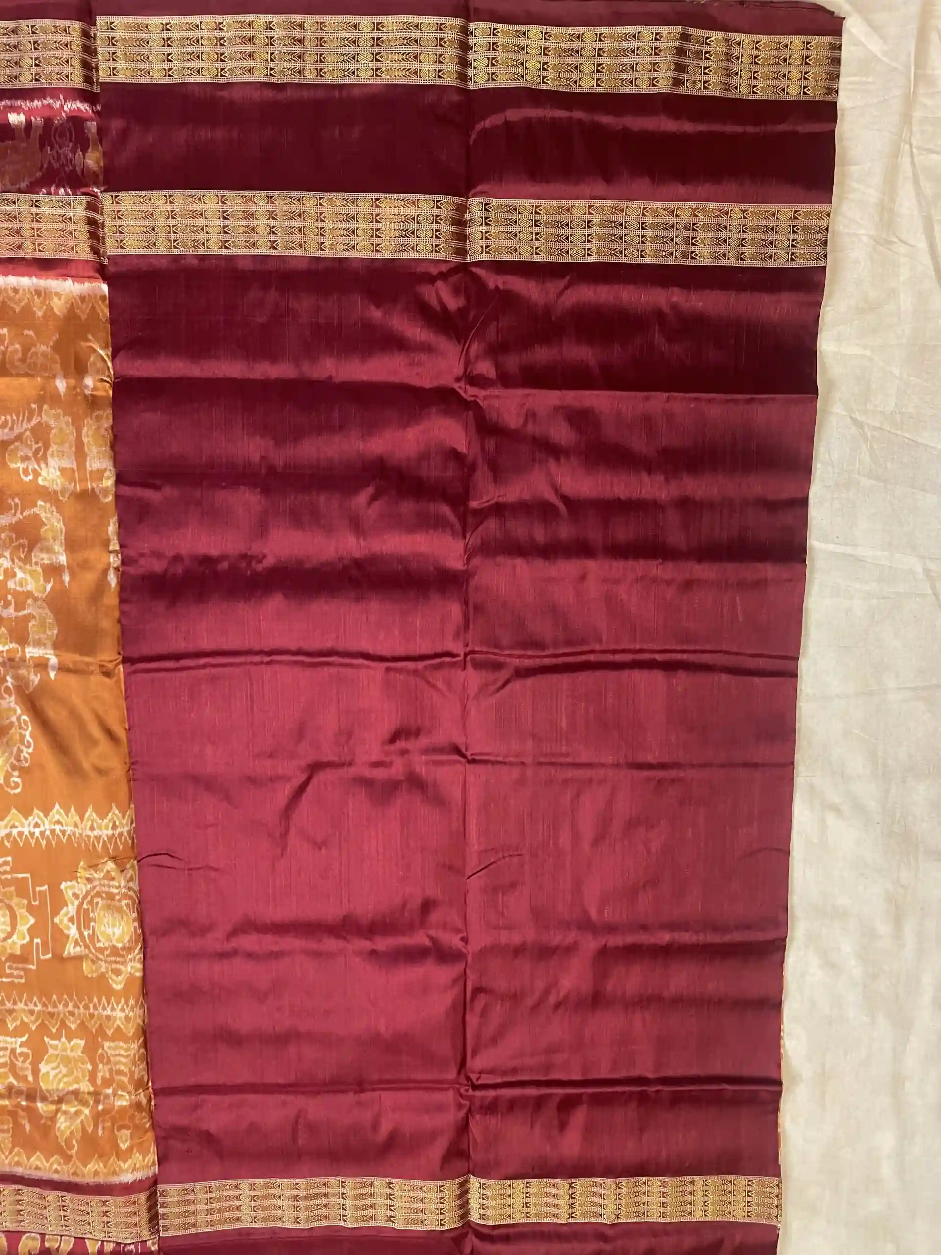 Plain blouse piece with design for hands